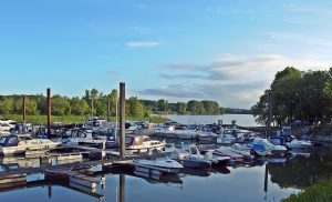 Ansicht des Yachthafens